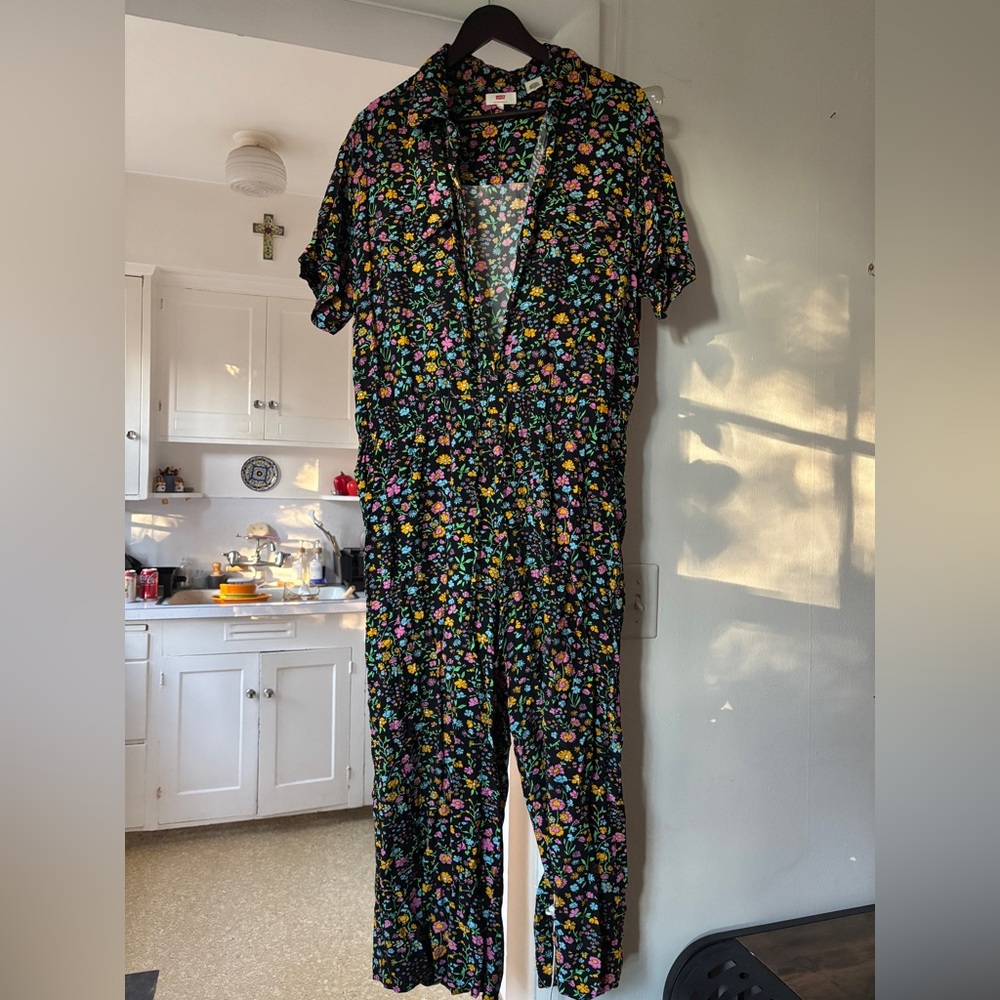 Vintage Levi's Black Floral Jumpsuit with Tapered Legs